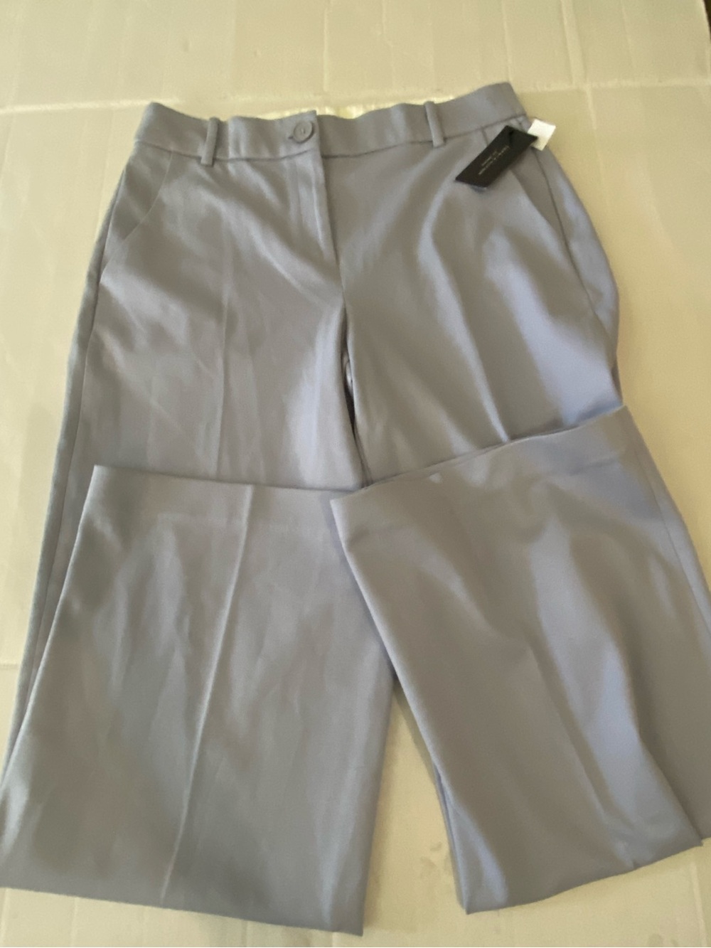 Tommy Hilfiger Women’s Light Gray Wide-Leg Dress Pants Size 10 Inseam 32” NWT